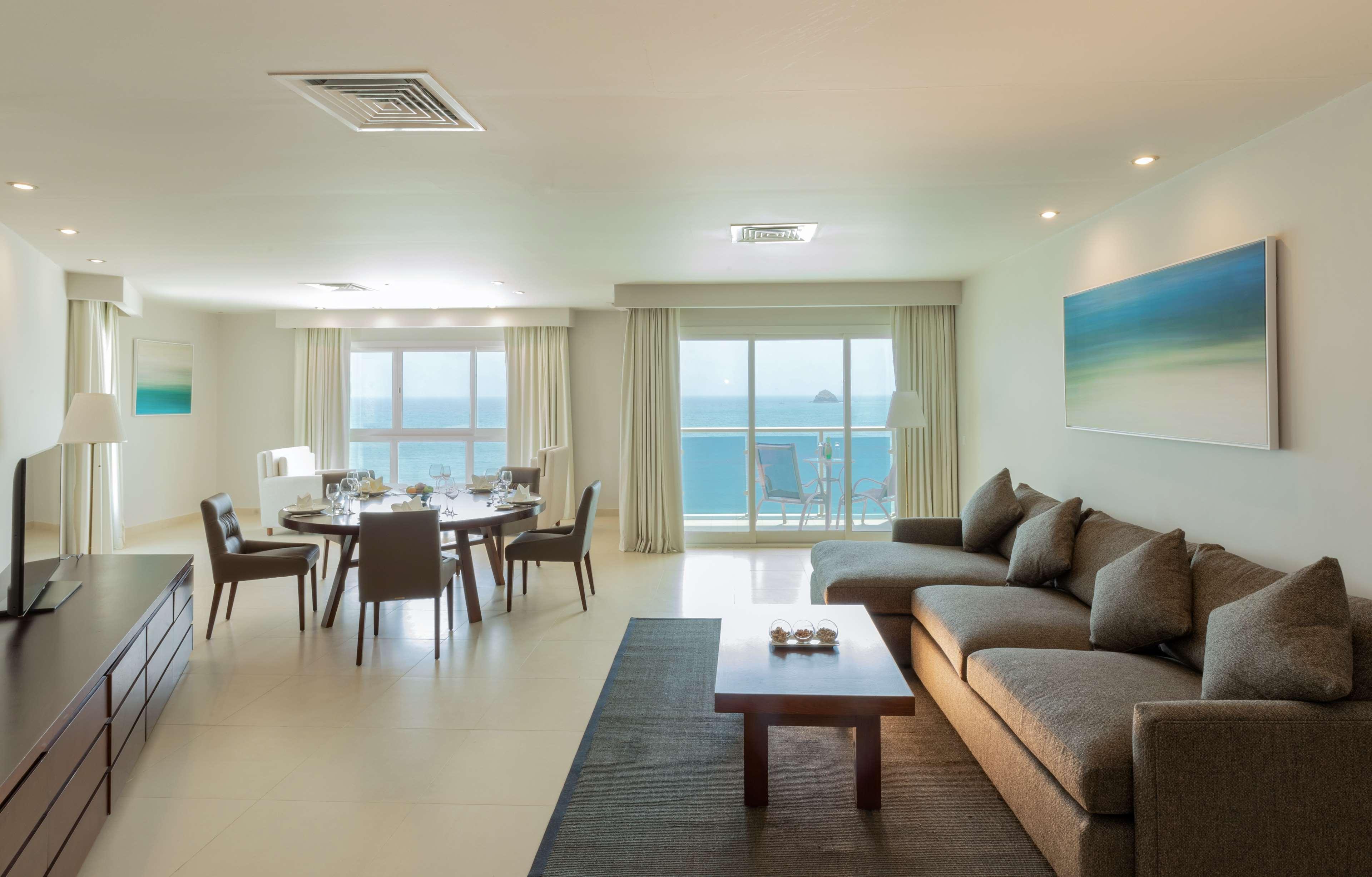 منتجع راديسون بلو، الفجيرة المظهر الخارجي الصورة Living room
