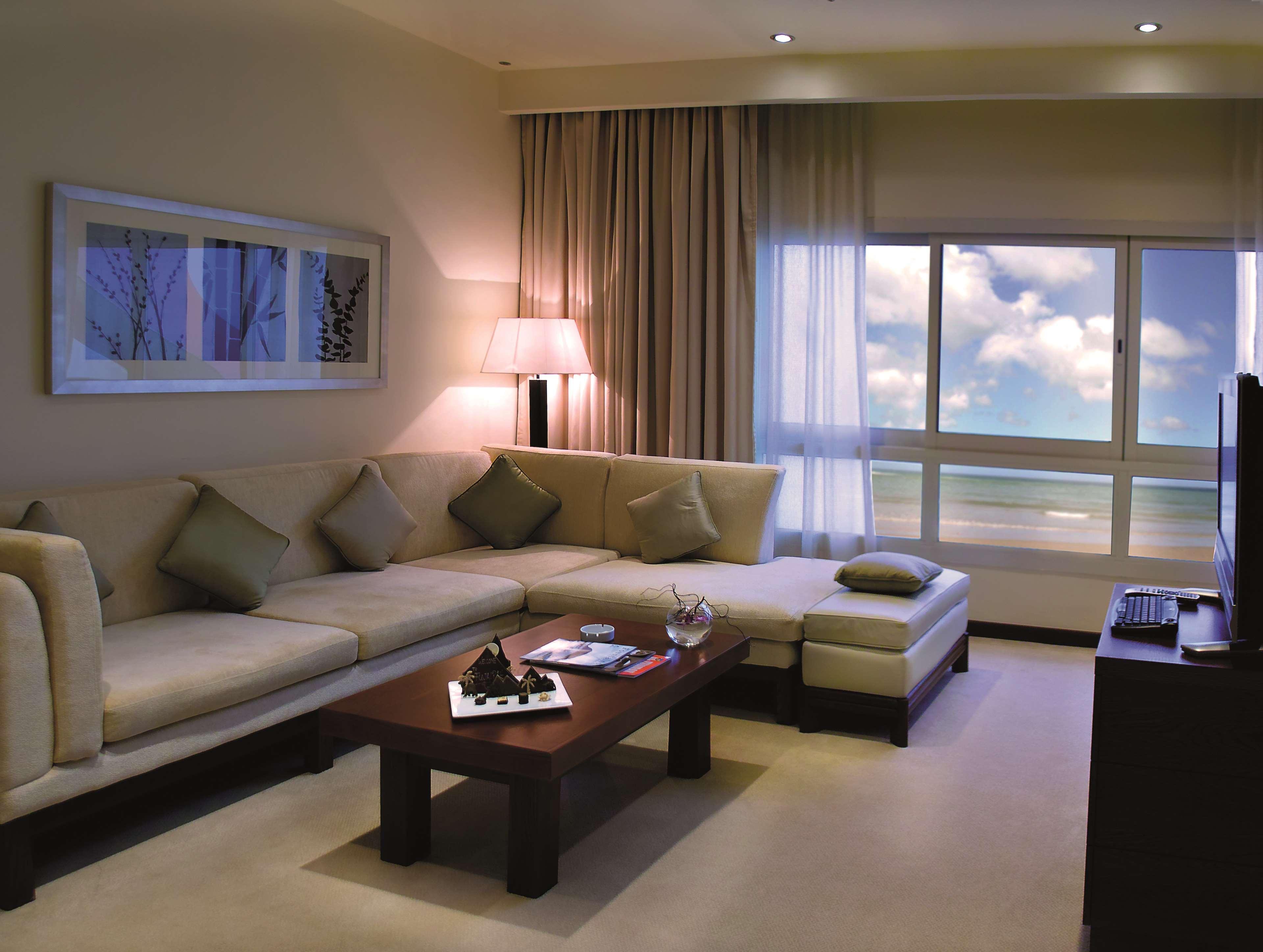 منتجع راديسون بلو، الفجيرة المظهر الخارجي الصورة A living room