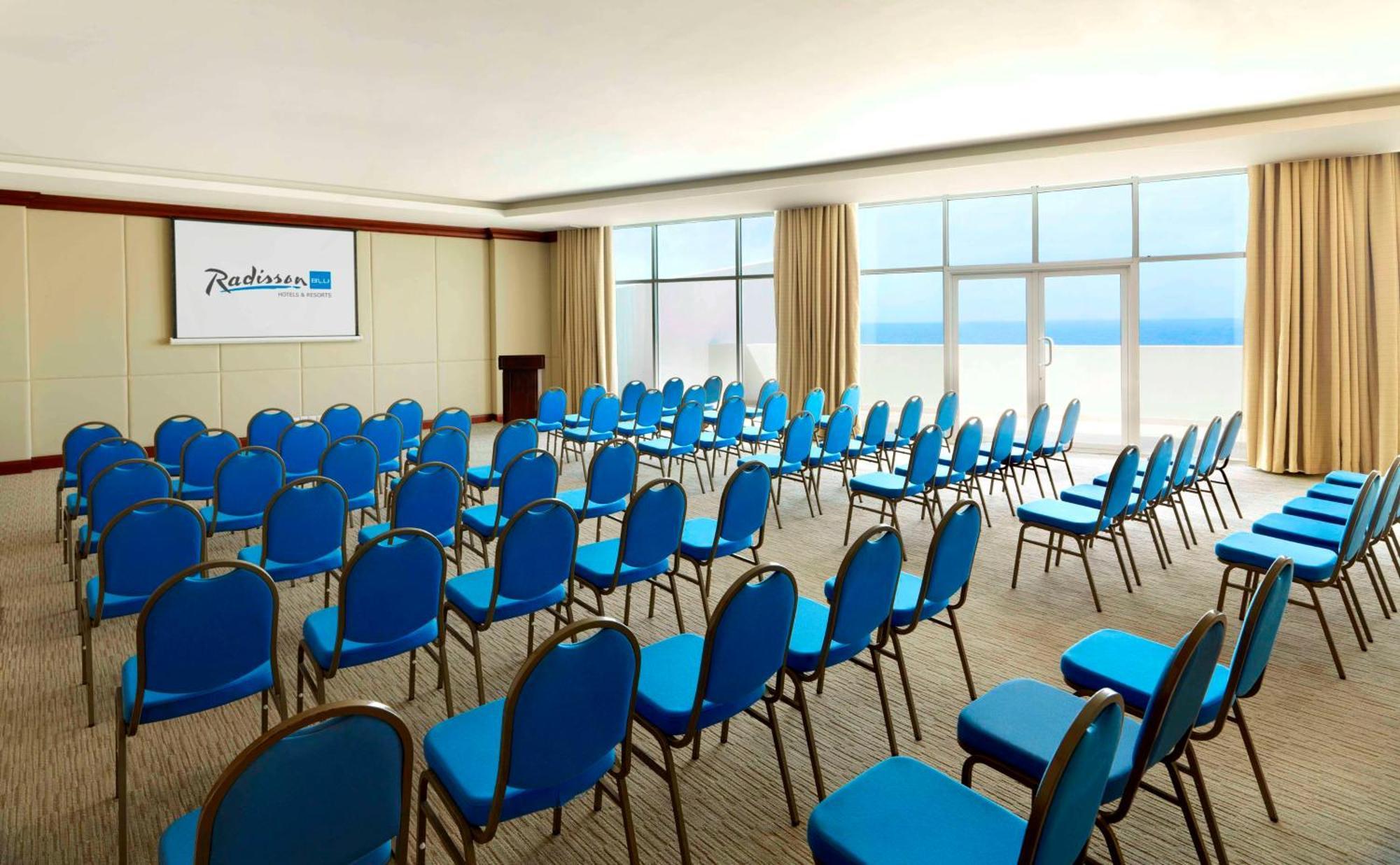 منتجع راديسون بلو، الفجيرة المظهر الخارجي الصورة Meeting room